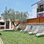 Apartmán In Near Hidrobaza